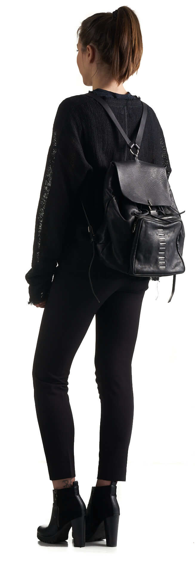 DANIELE BASTA | leather and silver 925 bag - COCCA GRANDE GRAp wearing